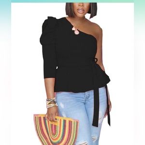 SEXY ONE SHOULDER TOP WITH PUFF SHOULDER DETAIL AND BELT. WORN 1X.